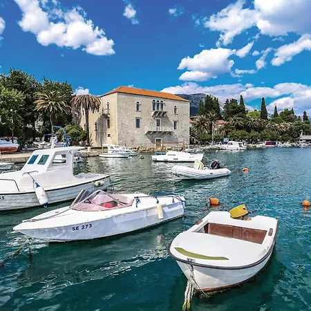 In Kastel Luksic With Wifi Kaštela